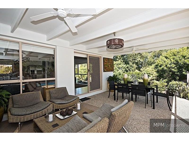 4 Bill Ct, Parkwood QLD 4214