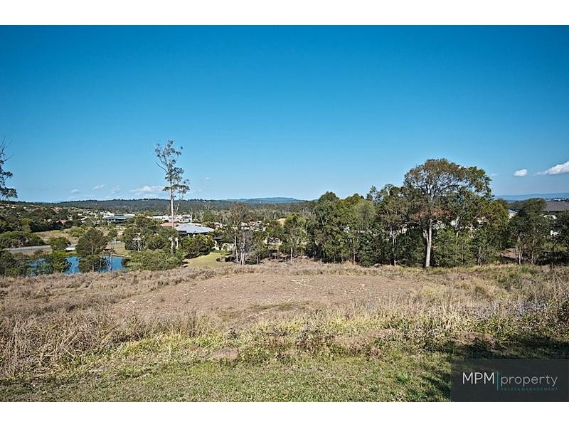 76 Christina Ryan Way, Arundel QLD 4214