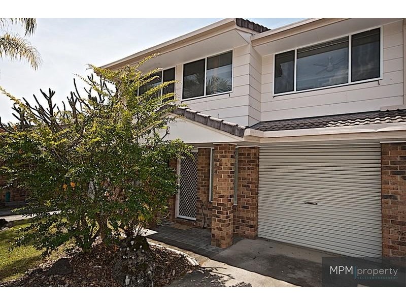 69/33 Edmund Rice Dr, Southport QLD 4215