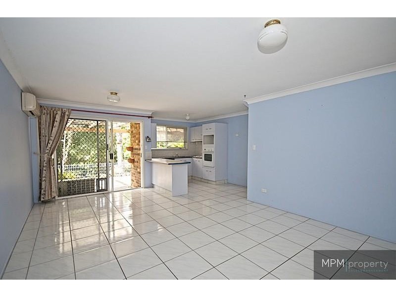 69/33 Edmund Rice Dr, Southport QLD 4215