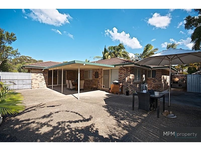 19 Ballybunion Dr, Parkwood QLD 4214