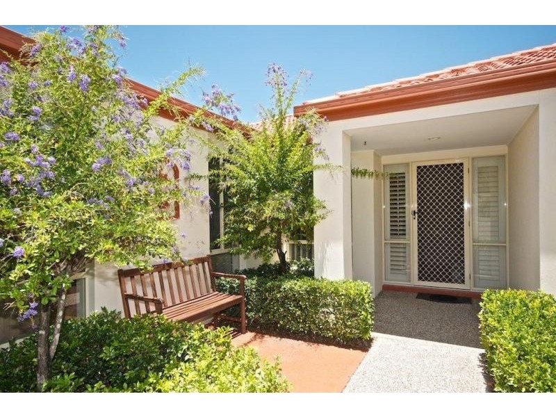 1 Kite Cct, Arundel QLD 4214