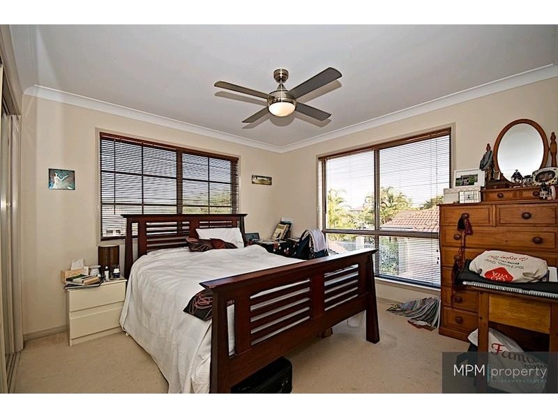 25 Highview Pl, Parkwood QLD 4214