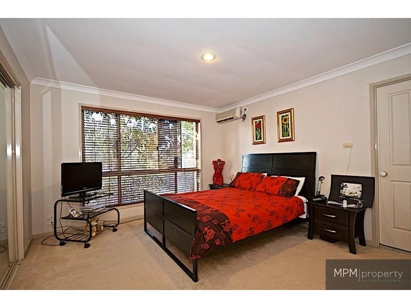 25 Highview Pl, Parkwood QLD 4214