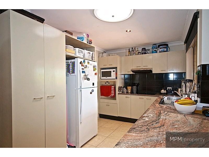 48 Greenacre Dr, Parkwood QLD 4214