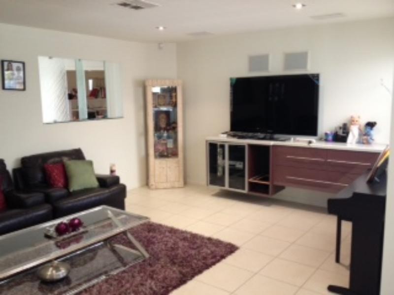 73 Coachwood Dr, Molendinar QLD 4214