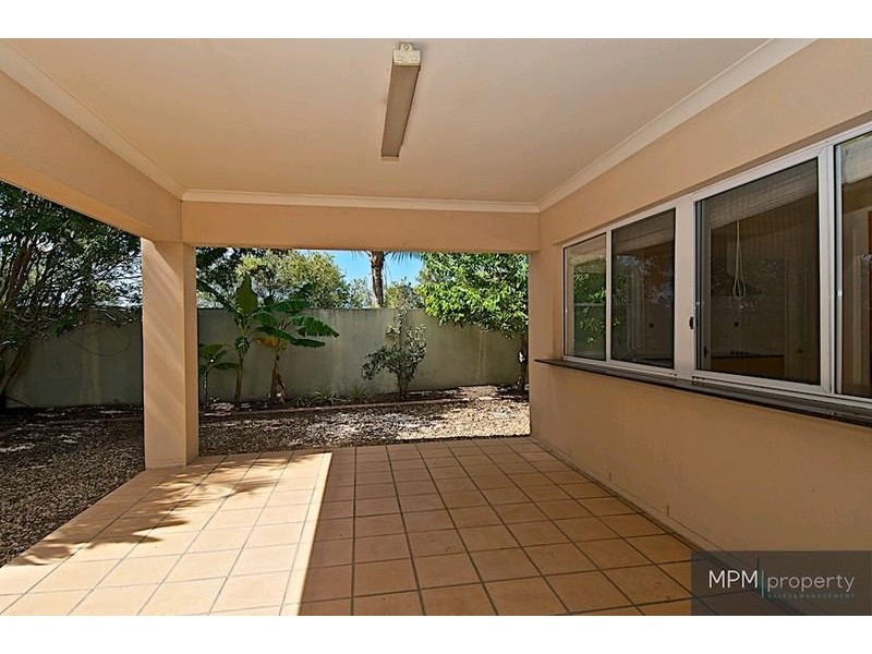 549 Oyster Cove Prom, Helensvale QLD 4212