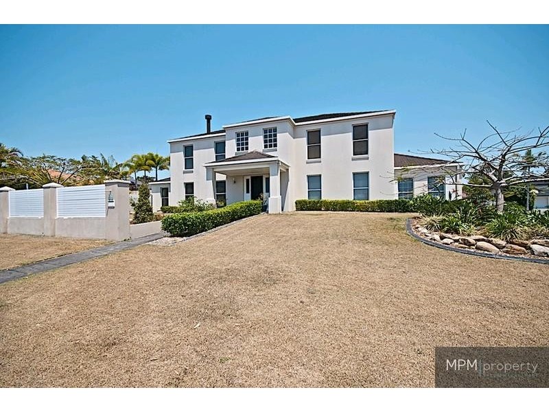 25 Arun Dr, Arundel QLD 4214