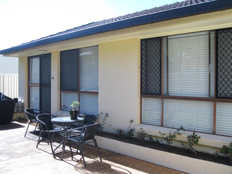 2/19 Abalone Ave, Paradise Point QLD 4216