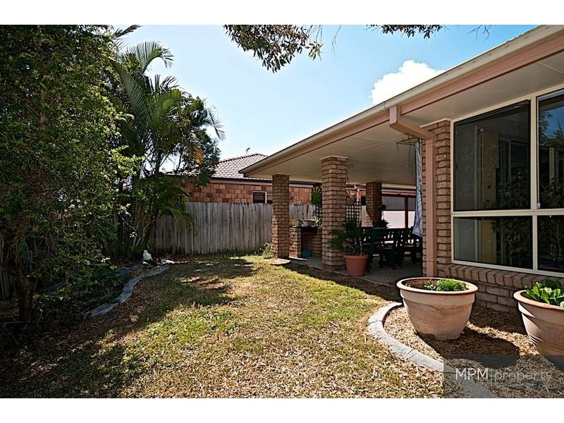4 Aquarius Ct, Molendinar QLD 4214