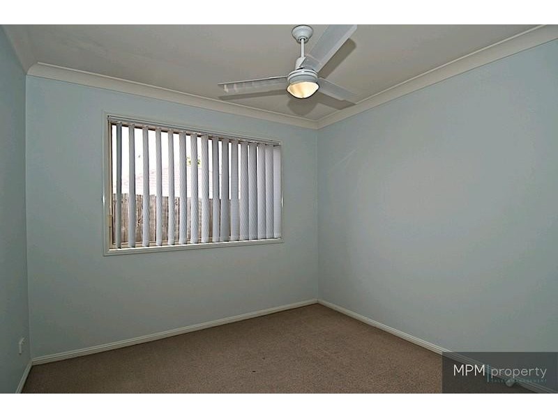 4 Orion Ct, Molendinar QLD 4214