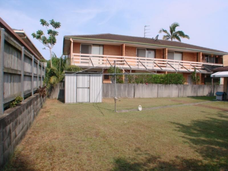 41 Milton  Ave, Paradise Point QLD 4216