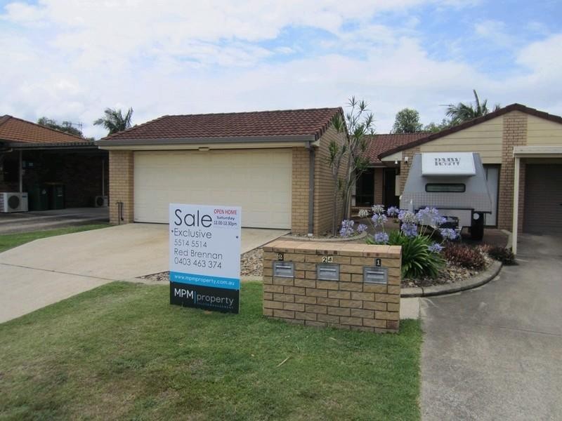 2/24 Senate St, Labrador QLD 4215
