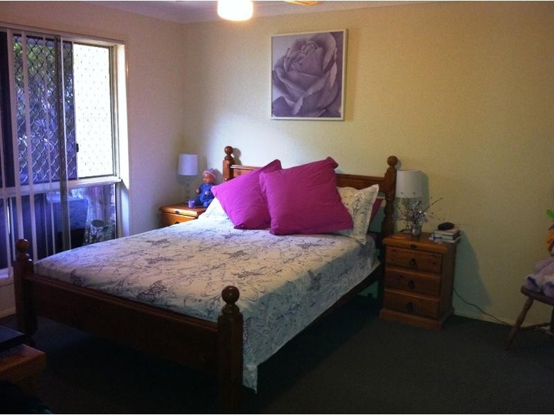 1/24 Jacqueline  Ave, Labrador QLD 4215