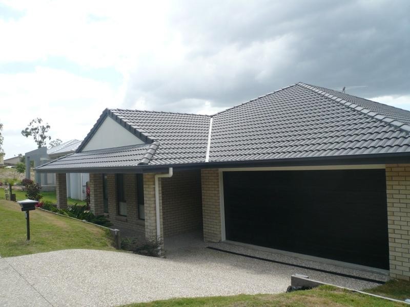 31 Mossman Pde, Waterford QLD 4133