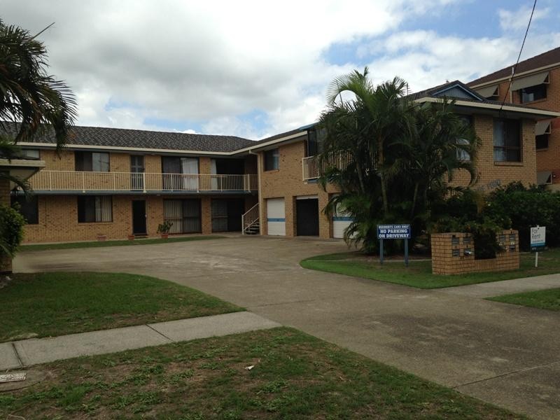 6/30 Falkinder  Ave, Paradise Point QLD 4216