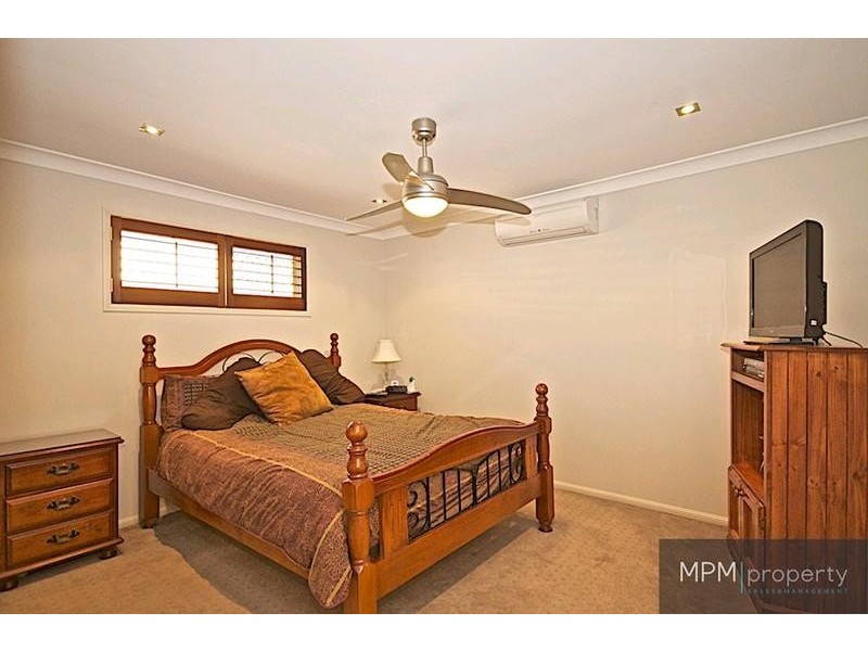 43 Inverness Way, Parkwood QLD 4214