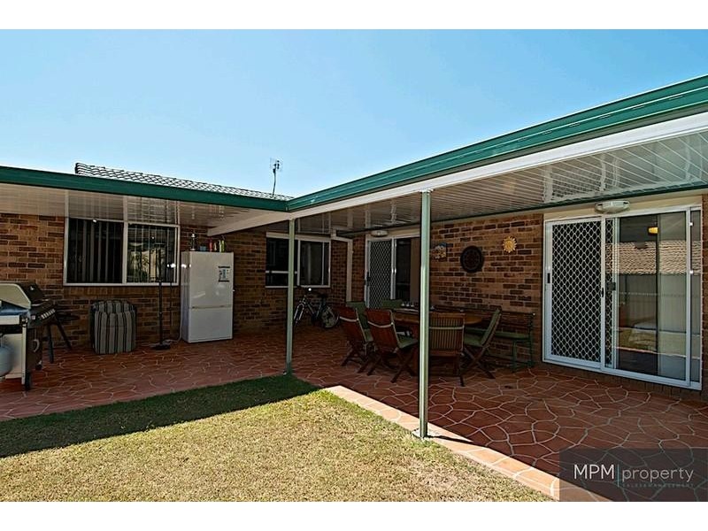 5 Carrumbella Dr, Arundel QLD 4214