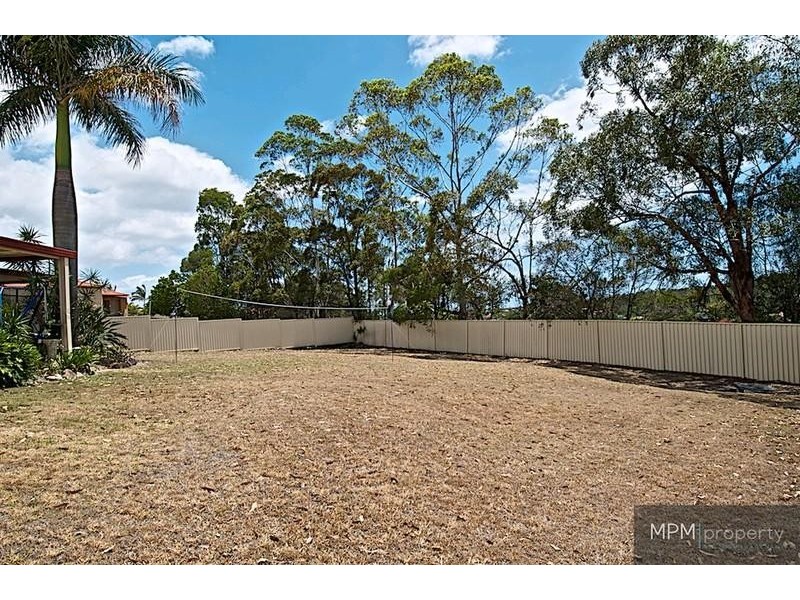 24 Marilyn Monroe Ct, Parkwood QLD 4214