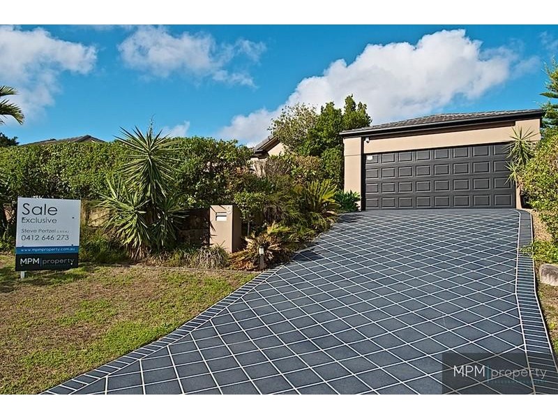 9 Highview Pl, Parkwood QLD 4214
