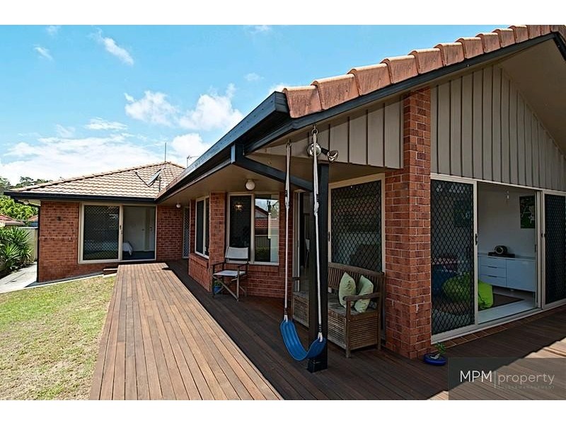 19 Jamieson Dr, Parkwood QLD 4214