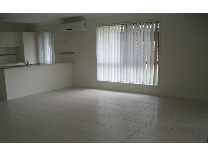 7 Sunridge Cct, Windaroo QLD 4207