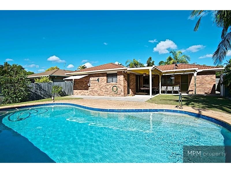 5 Melbourne Rd, Arundel QLD 4214