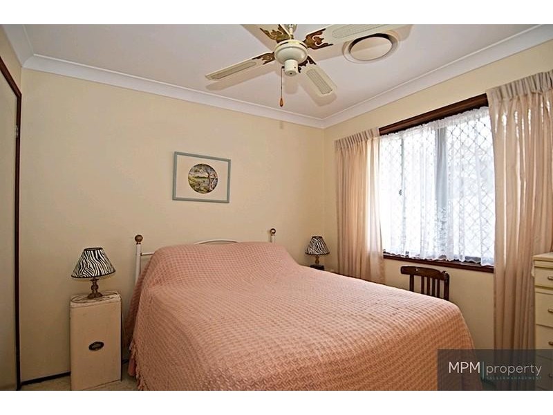 5 Melbourne Rd, Arundel QLD 4214