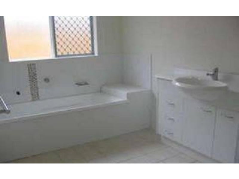 58 Semper Pl, Calamvale QLD 4116