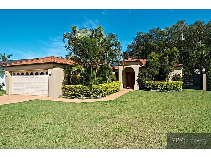 10 Kettlewell Ch, Arundel QLD 4214