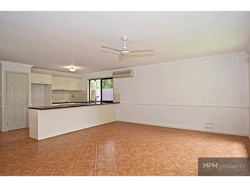 10 Kettlewell Ch, Arundel QLD 4214