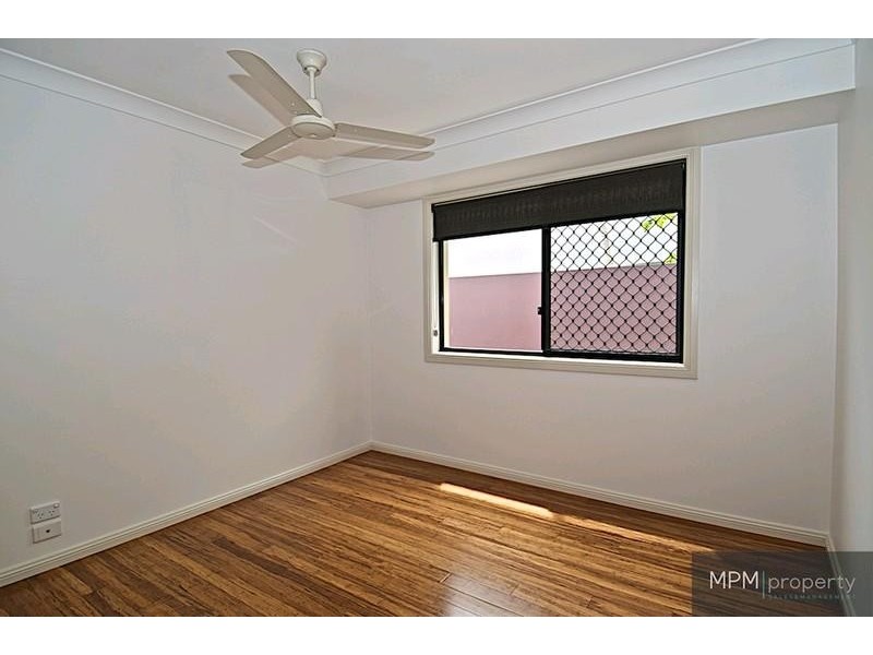 10 Kettlewell Ch, Arundel QLD 4214