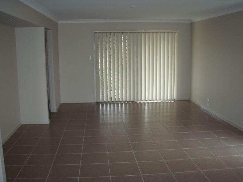 14 Wyndham Cct, Holmview QLD 4207