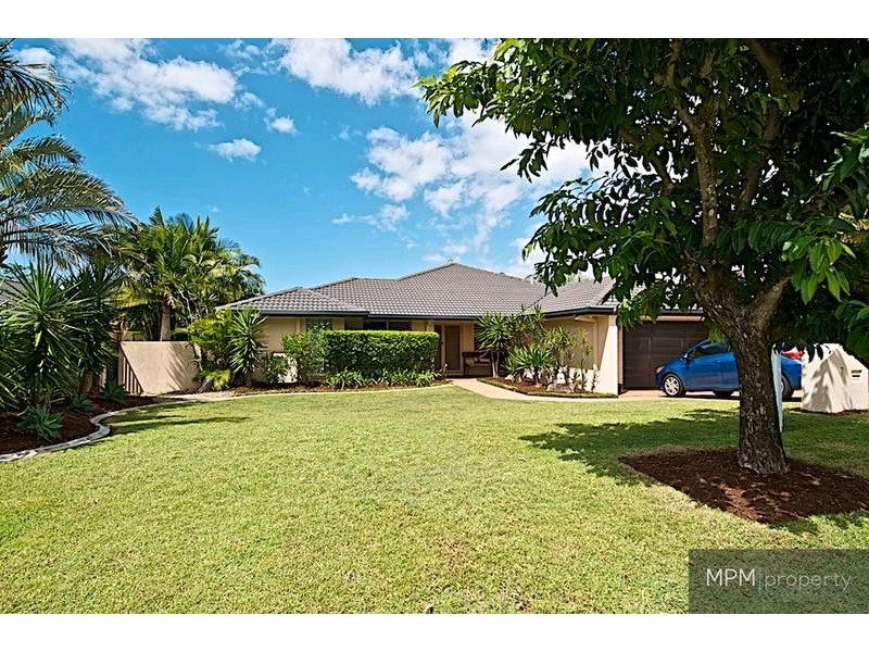 7 Kirdford Ct, Arundel QLD 4214
