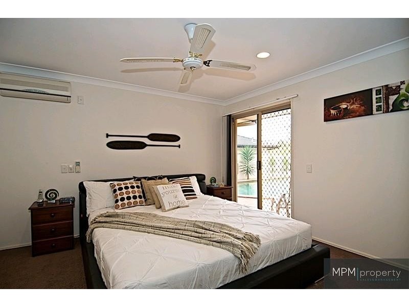 7 Kirdford Ct, Arundel QLD 4214