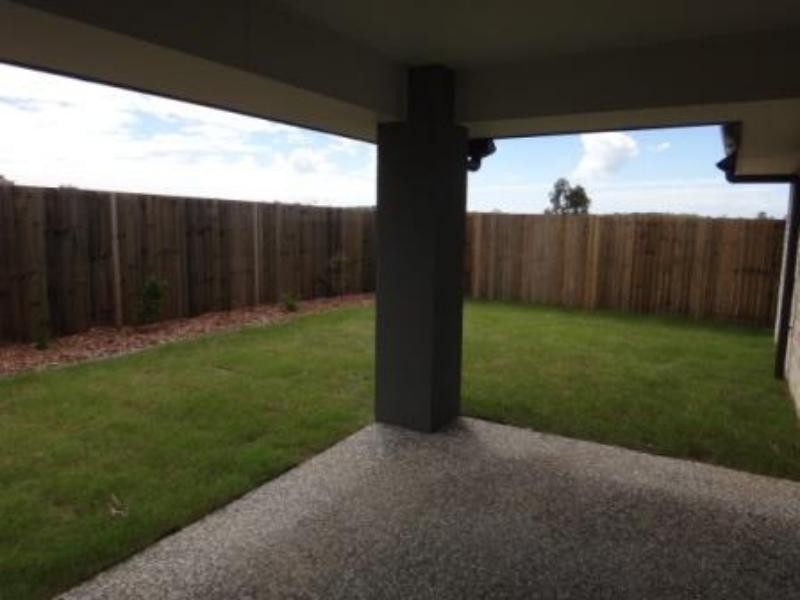 10 Hasemann Ct, Upper Coomera QLD 4209