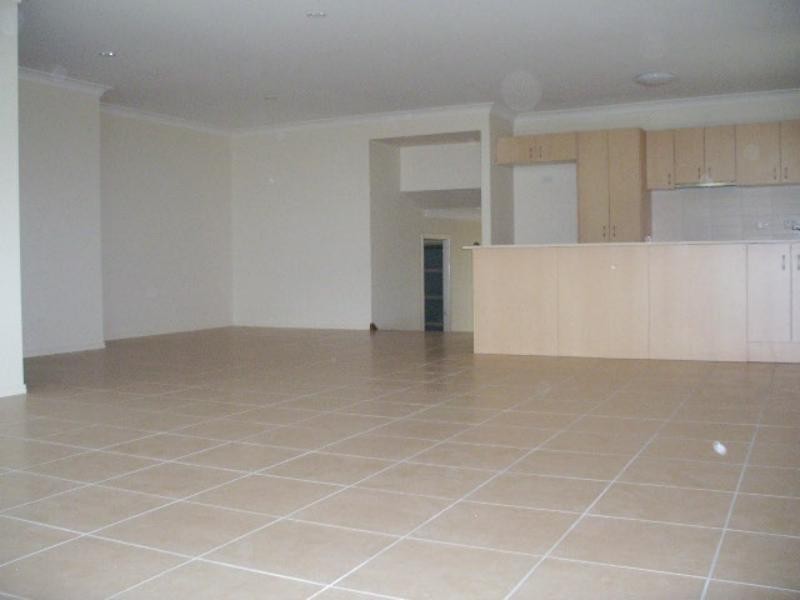 14 Duranta St, Ormeau QLD 4208