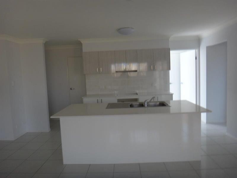 20 Hasemann Cres, Upper Coomera QLD 4209