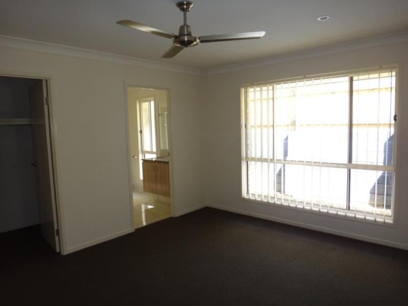 6 Hasemann Cres, Upper Coomera QLD 4209