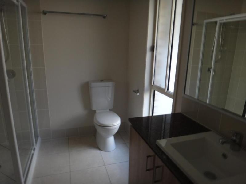 6 Hasemann Cres, Upper Coomera QLD 4209