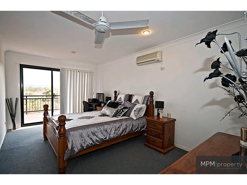 76 Christina Ryan Way, Arundel QLD 4214