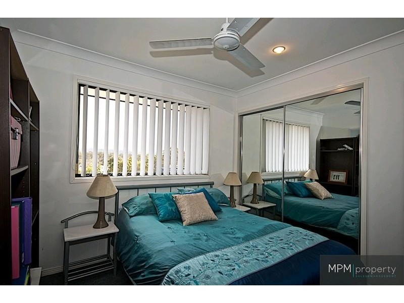 76 Christina Ryan Way, Arundel QLD 4214