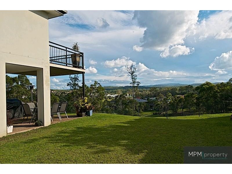 76 Christina Ryan Way, Arundel QLD 4214