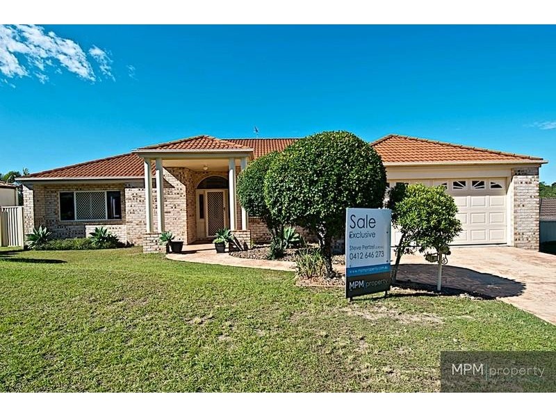 19 Tiger Dr, Arundel QLD 4214