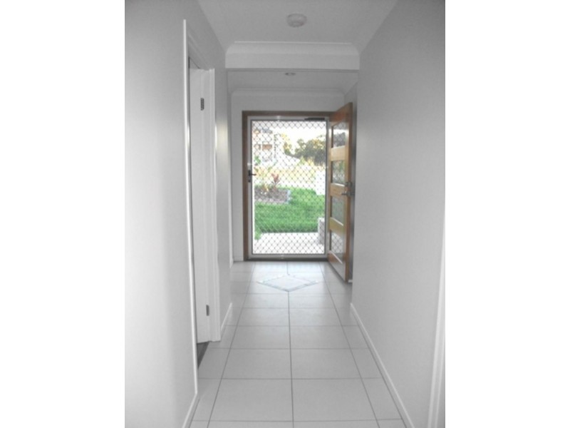 6 Pyrite  St, Pimpama QLD 4209