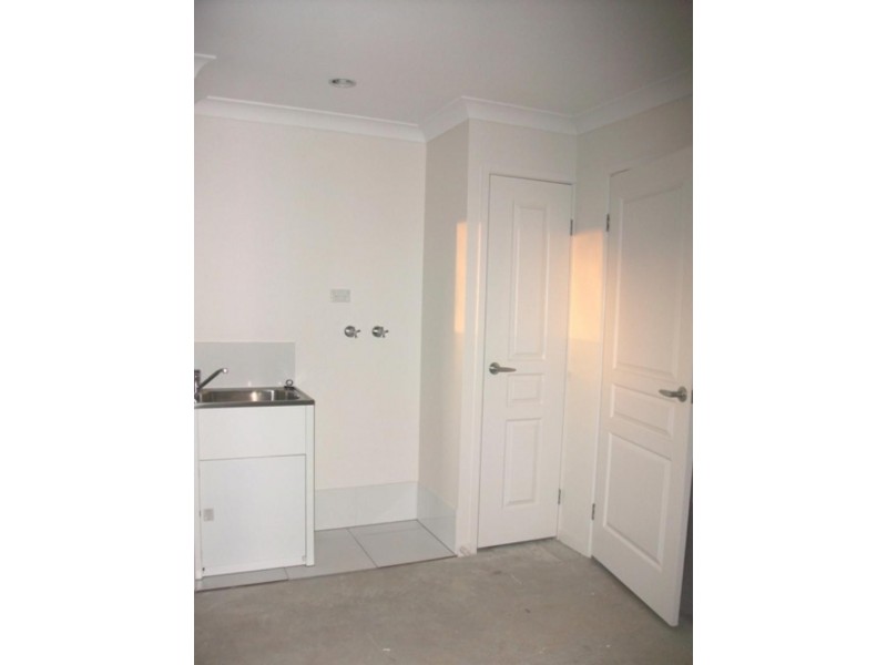 6 Pyrite  St, Pimpama QLD 4209