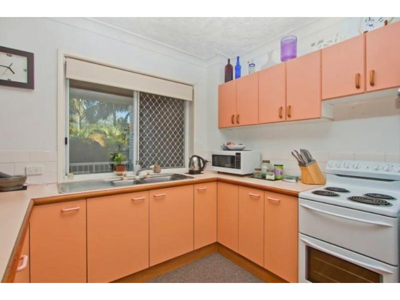 12/54 Dutton St, Coolangatta QLD 4225