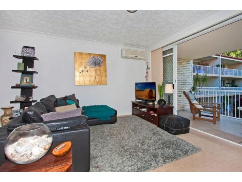 12/54 Dutton St, Coolangatta QLD 4225