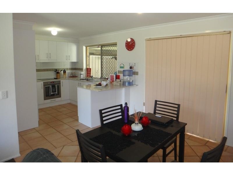 1/27 Hollywood Dr, Oxenford QLD 4210