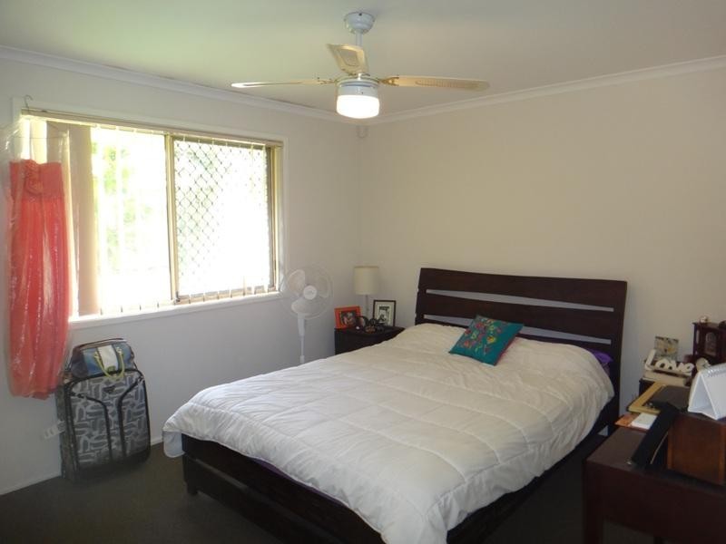 1/27 Hollywood Dr, Oxenford QLD 4210